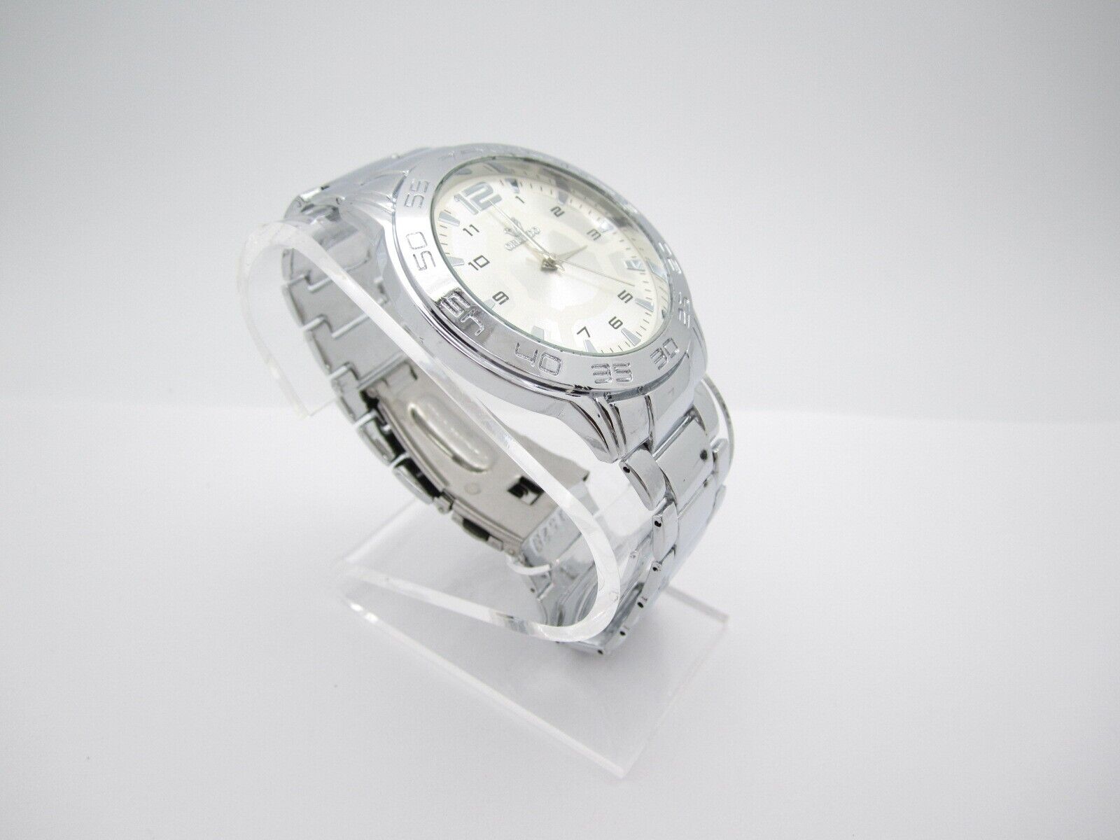 Orlando 42mm Quartz Analog Men's Round Watch