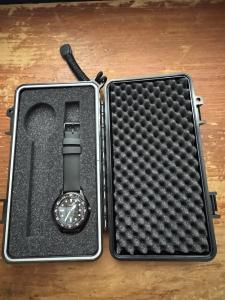 Sangin Instruments Dark Merlin Dive Watch