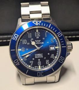 Glycine Combat Sub GL0077 men's automatic mint condition 