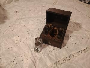 Vintage K & D Co. Series 600 staking set in wood box - Watch repair Tools