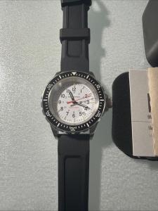 Marathon WW194007SS-0530 Arctic Edition 41mm TSAR Quartz with Black Rubber Band