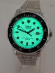 Vtg NEW OLD STOCK Lorus 100m Diver Watch V532-7F70 Black Bezel Luminous Dial 