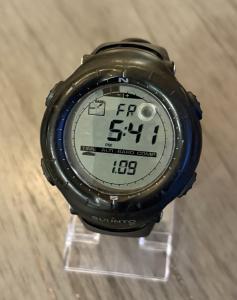 SUUNTO Vector Multifunction Watch (New Battery)
