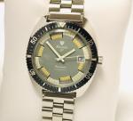 VINTAGE MEN'S NIVADA SP AQUAMAR 21 JEWELS AUTOMATIC DIVER WATCH