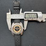 Men’s Vintage Buler Dive Watch. 25 Jewel   Runs