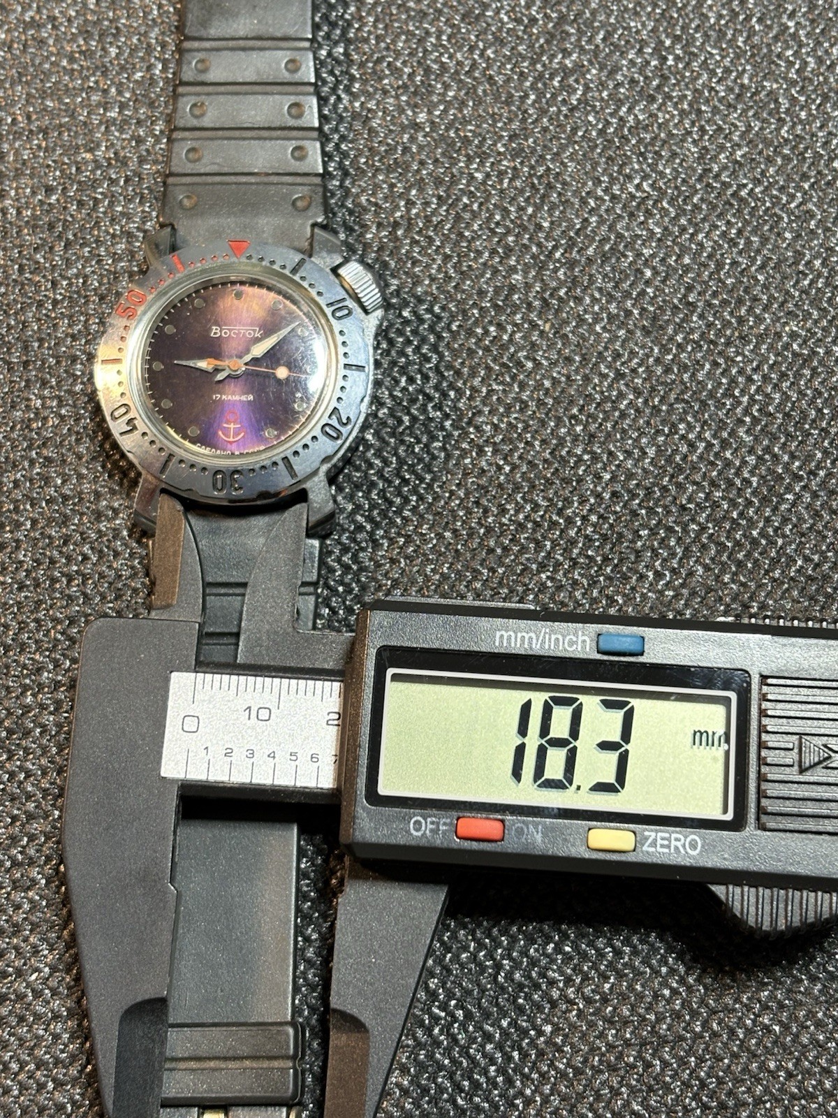 Vintage Boctok Women Mechanical Dive Watch Soviet Union CCCP,Runs,Needs Service