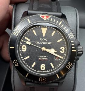 Glycine Combat Sub Vintage GL0269 PVD DIVE WATCH 42MM RARE