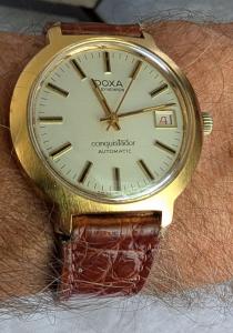 Doxa Synchron Conquistador Automatic Gold watch