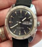 Vintage Timex Q Men’s Diver Divers Style Quartz Watch Running