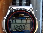TIMEX ATLANTIS 100 WHITE LIGHT NEAR MINT  NEW  BATTERY & NATO STRAP  FREE SHIP