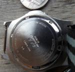 TIMEX ATLANTIS 100 WHITE LIGHT NEAR MINT  NEW  BATTERY & NATO STRAP  FREE SHIP