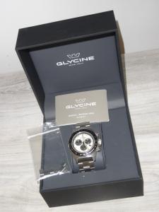 Glycine Combat Chronograph GL1044 Panda Dial Quartz Watch