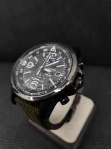 SEIKO V172-0AL0 Solar Chronograph Quartz Men's Watch