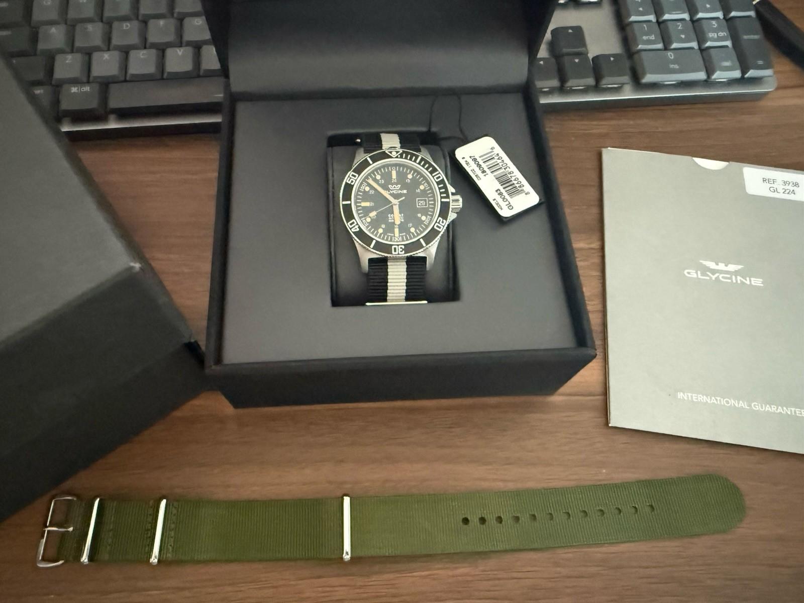 Glycine Combat Sub Men's Black Watch - GL0083