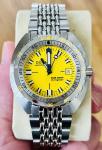 DOXA Sub 300T Hard To Find Yellow Unworn ￼