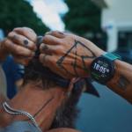 SUUNTO Race S GPS Sports Watch, 1.32" AMOLED Touchscreen w/Crown Powder Blue & SUUNTO 22 ATH8 Silicone Strap Wave Blue S+M