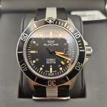 GLYCINE GL0083 COMBAT SUB 42MM SWISS AUTOMATIC WATCH LIGHTLY SCUFF FACE