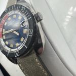 VTG Unichron Dive Watch Men Silver Tone Blue Dial Date 17 Jewels Automatic Works