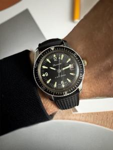 Lucerne Vintage Skin Diver Great Condition Running Manual Watch
