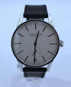 Nomos Glashutte Zurich Date 40mm Automatic Watch