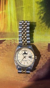 Oyster Quartz Watch for Timeless Style