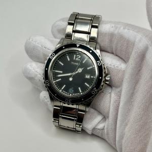 Vtg TIMEX 100 Meters Diver Watch | Vintage Diving Quartz Men’s Wristwatch *RUNS*