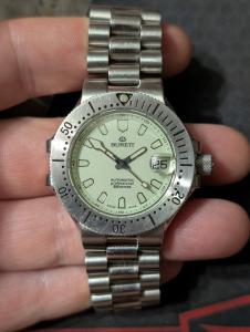 Rare Vintage Burett Diver 38mm Swiss Movement full lume