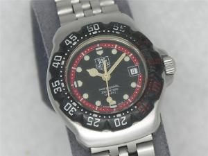 VINTAGE 29MM TAG HEUER 200M PROFESSIONAL WA1414 LADIES STAINLESS WATCH, RUNNING!