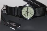 Glycine GL0493 Airman Contemporary GMT Mens Swiss Made Automatic Watch & Hat NEW