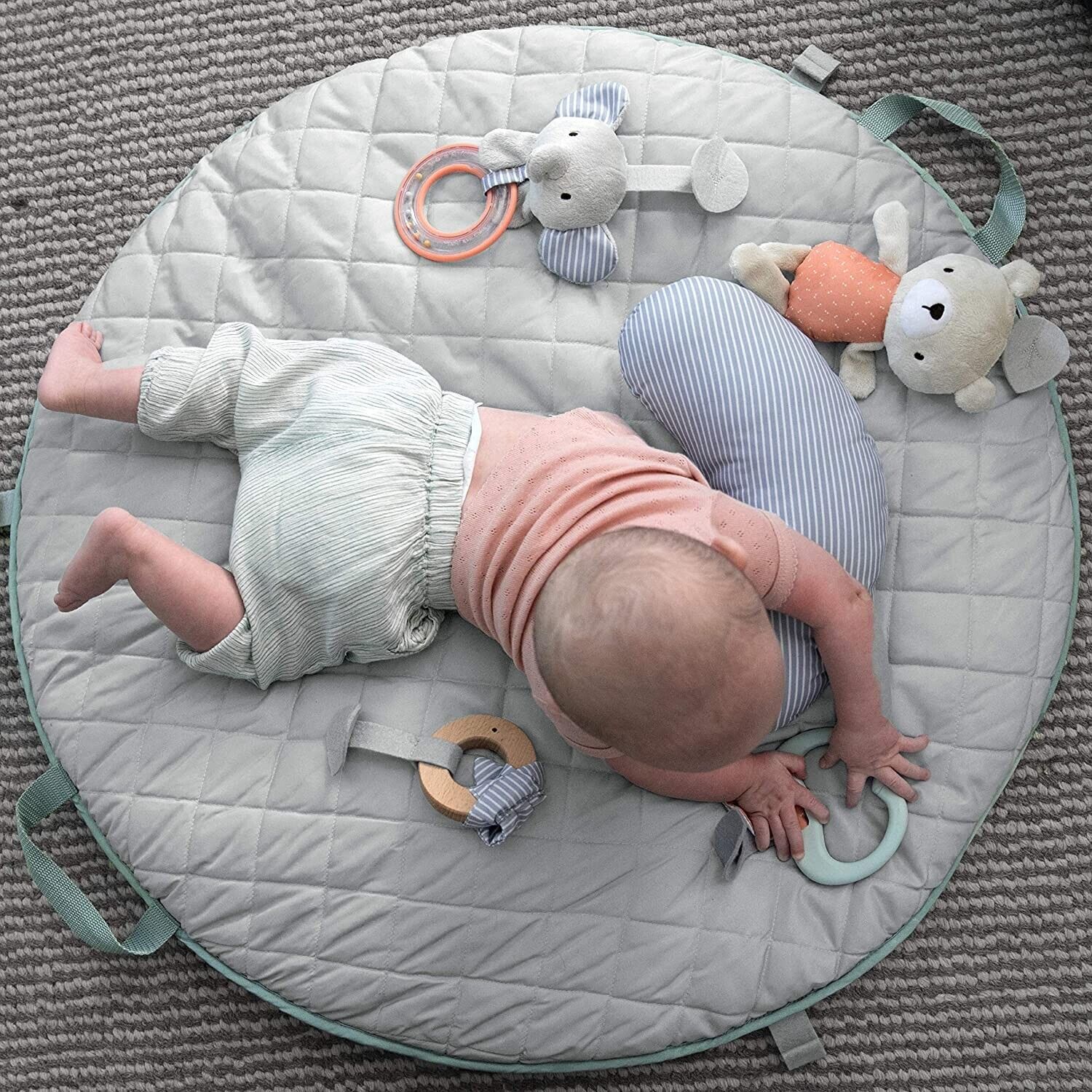 Ingenuity Reversible Duvet Activity Gym with Toy Bar