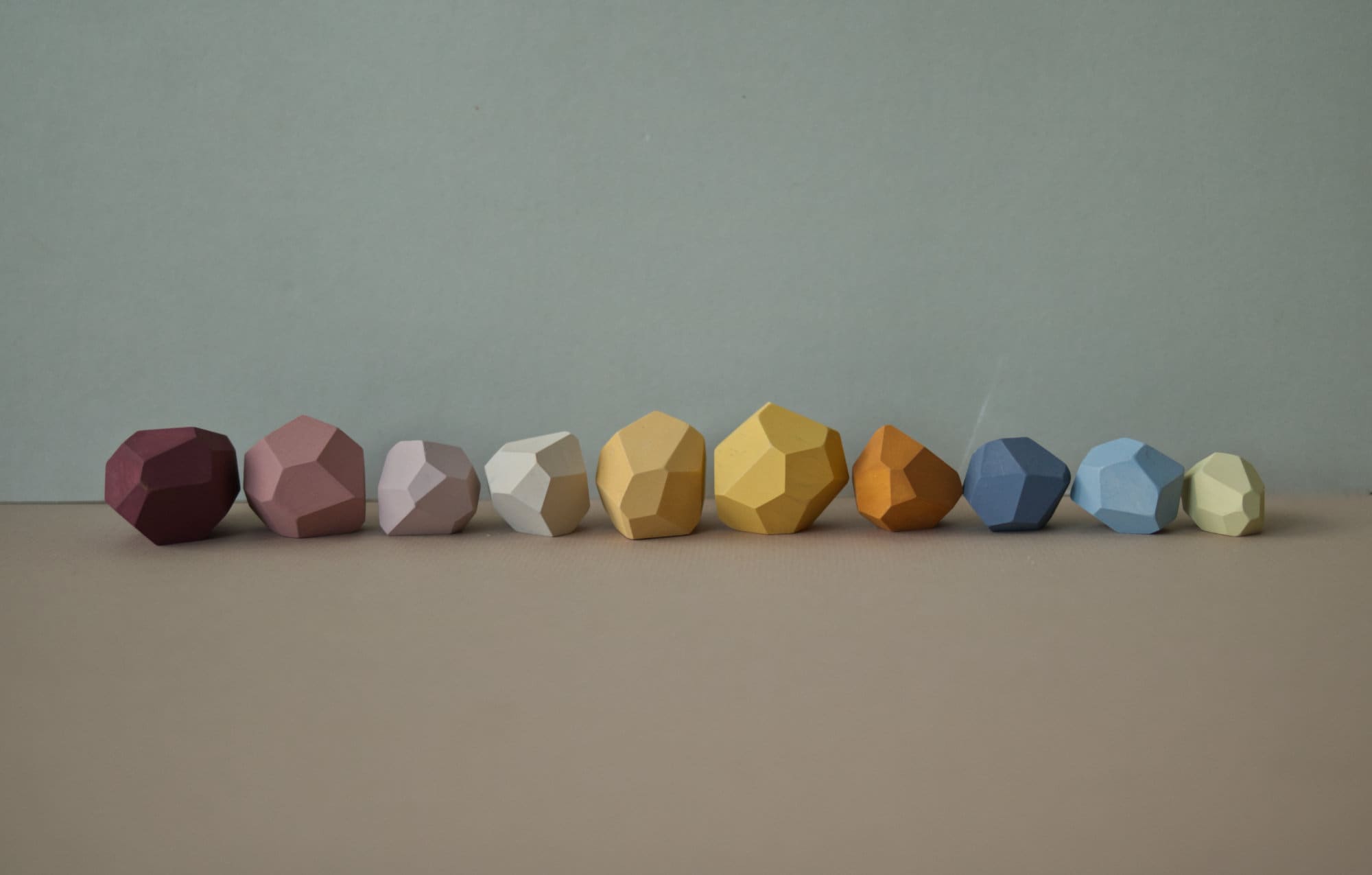 Montessori Wooden Balancing Stones - Set of 10