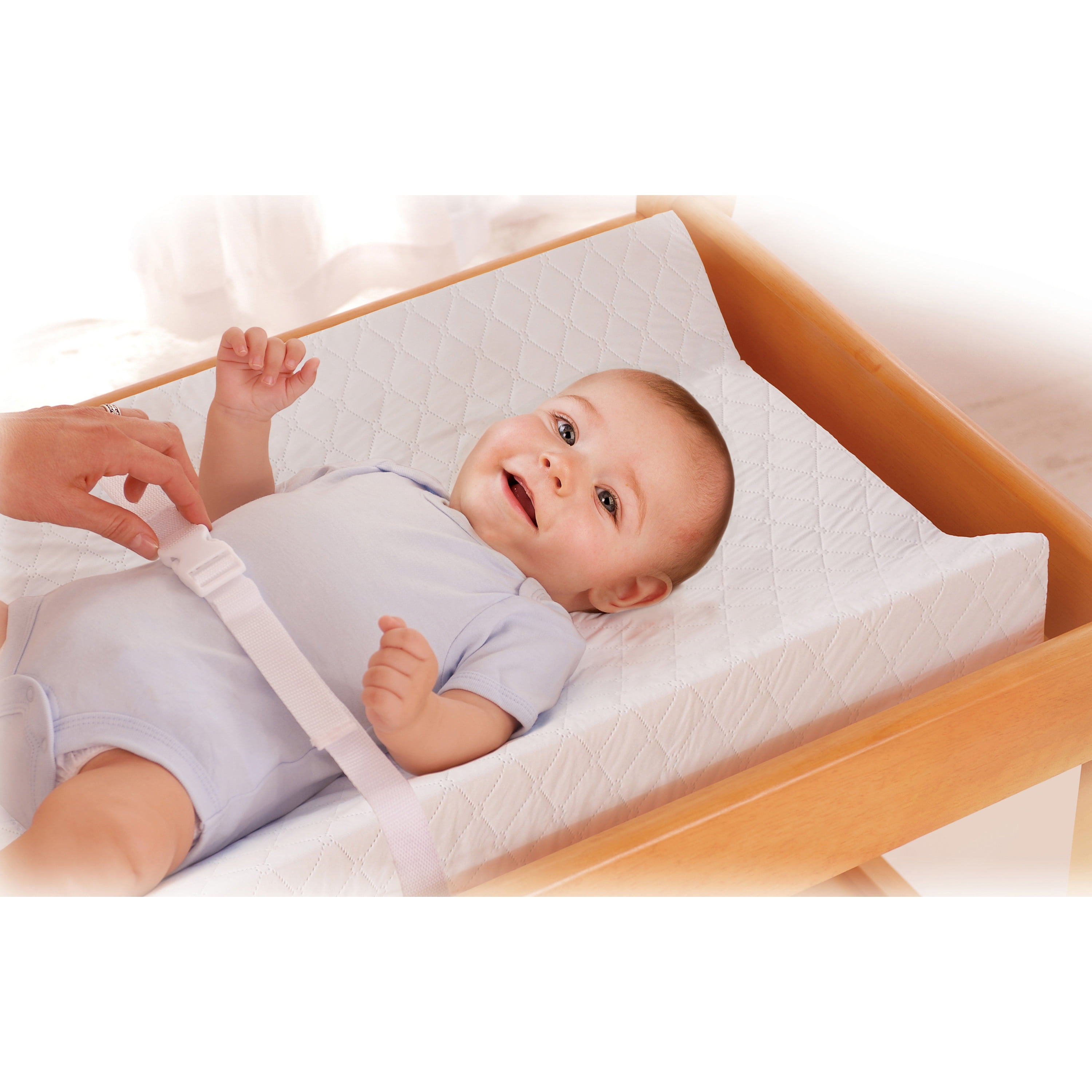 Summer Infant Contoured Changing Pad, 16” x 32”, White 