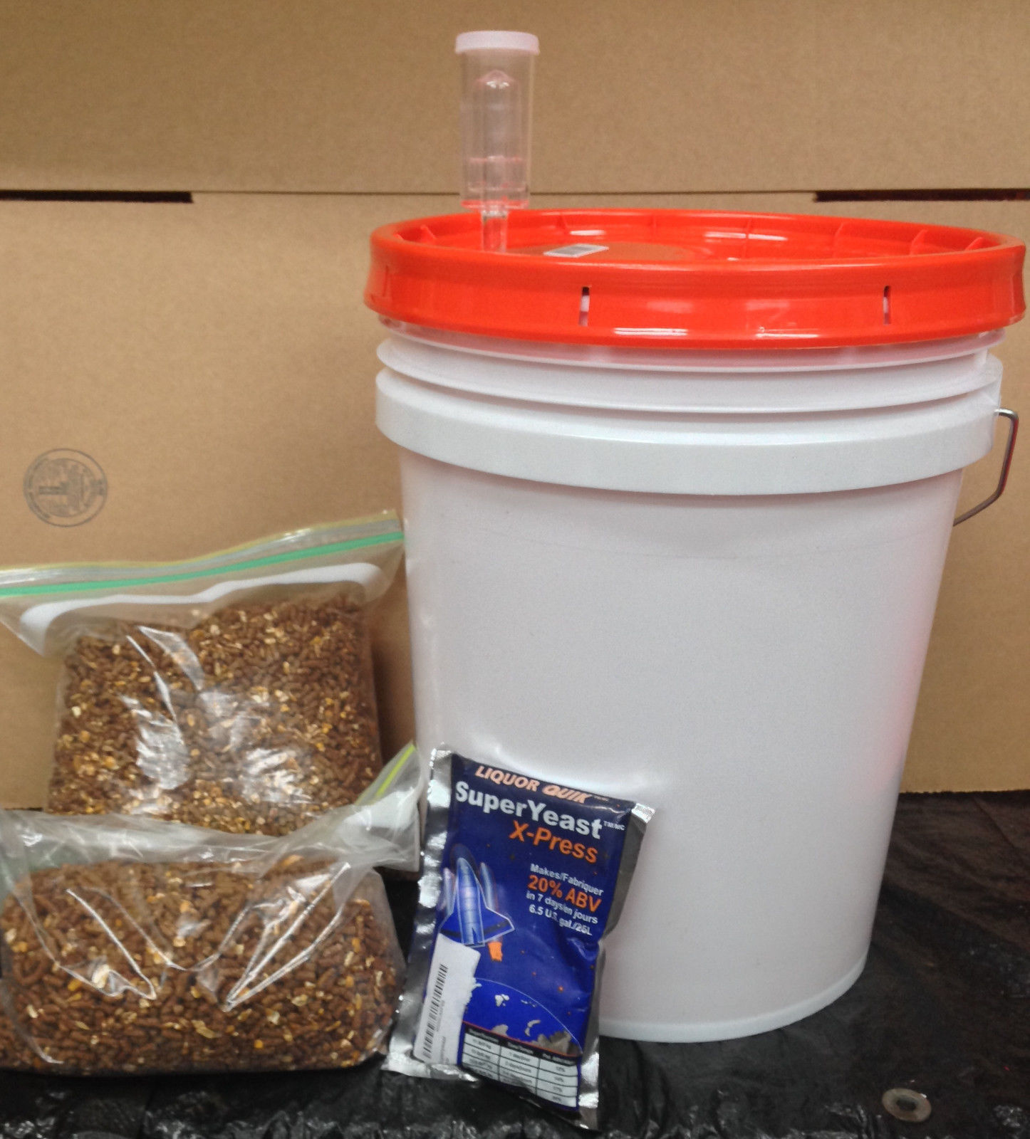 Copper Moonshine Still Kit with Step-by-Step Instructions