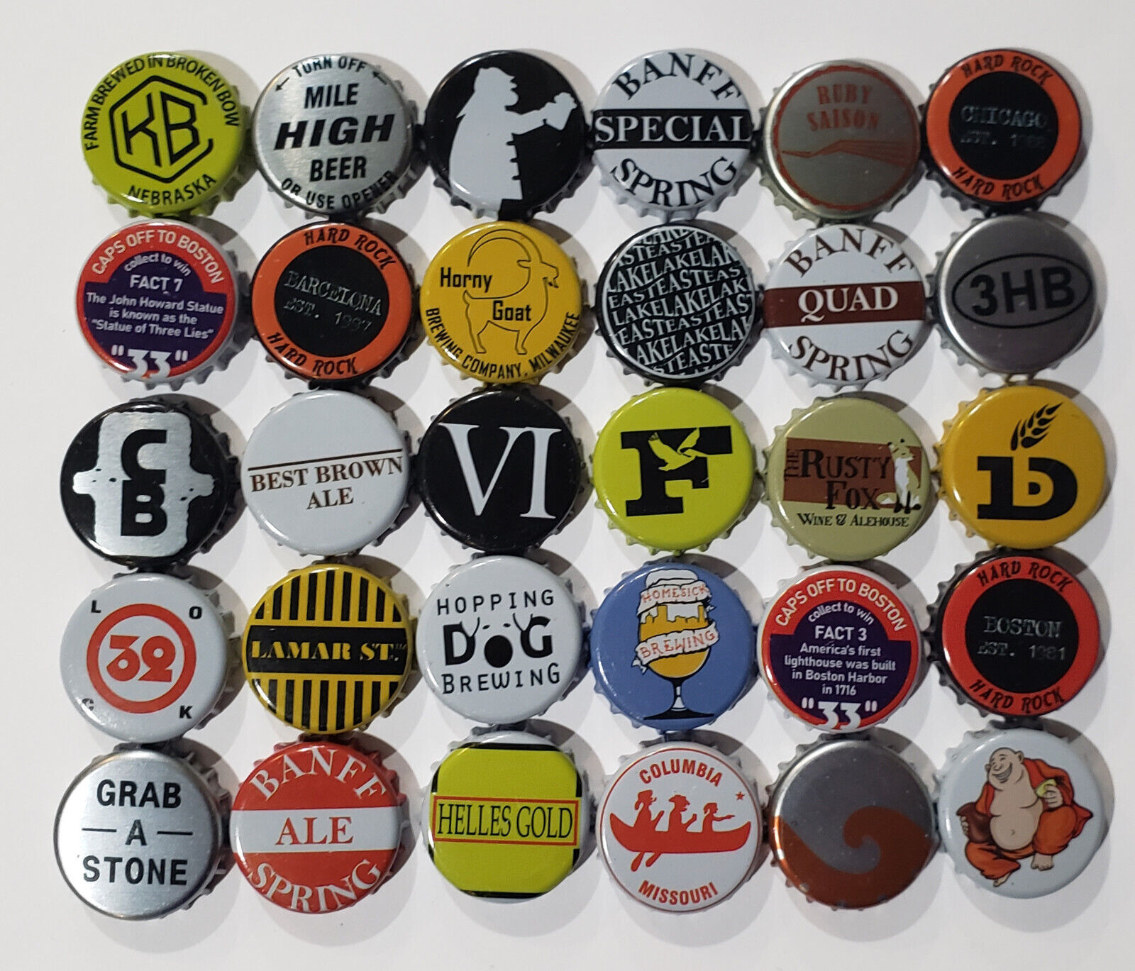 Assorted Beer Bottle Caps Set - 500 Caps