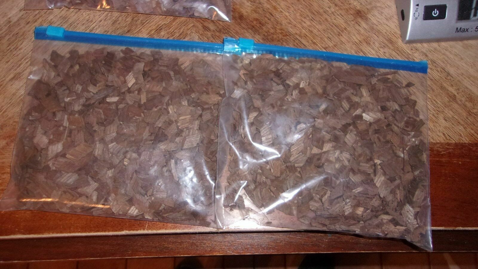American White Oak Chips 1/2lb for Wine & Whisky