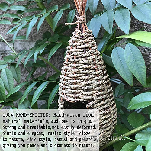 Eco-Friendly Teardrop Shaped Bird Hut for Cold Weather