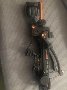 Ravin R18 Crossbow Package with Case and Arrows