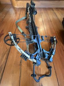 CenterPoint Archery Amped 415 Reverse Draw Crossbow