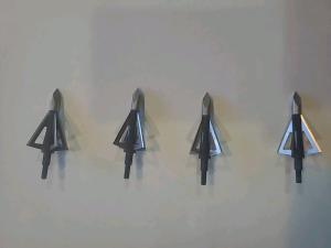125 Grain 4 Blade Screw-In Broadheads (4 Pack)