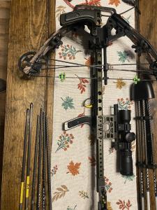 Hickory Creek Reverse Draw Crossbow