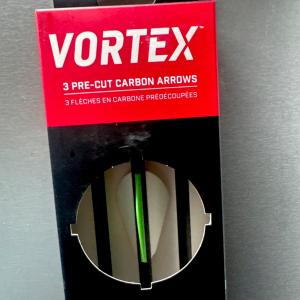 Barnett 30-Inch Arrows for 40-60lb Bows, 3-Pack