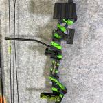 Barnett Tomcat 2 & Wildcat Youth Archery Bundle