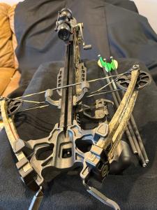 Barnett Whitetail Hunter 400XTR Camo Crossbow