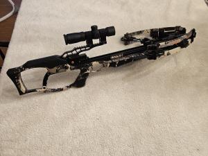 Ravin R15 Predator Crossbow Package - Camo