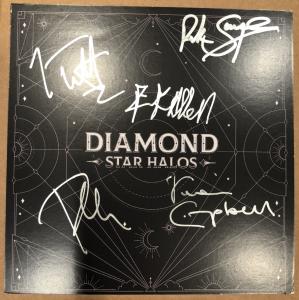 Def Leppard Autographed Diamond Star Halos CD