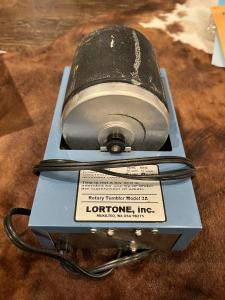 Lortone Model 3A Rotary Rock Tumbler with Charge