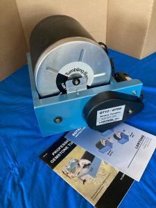 Lortone QT 12 Rock Tumbler by Covington