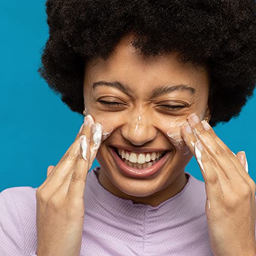 Hyram's Green Tea Hydrating Gel Cleanser: Deeply Nourishes