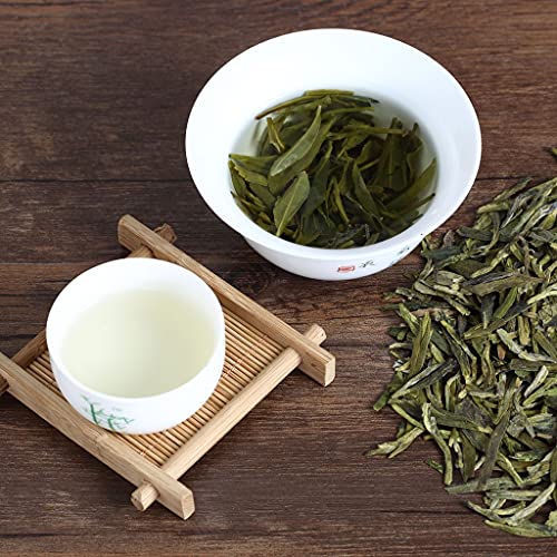Xihu Longjing Dragon Well Spring Green Tea