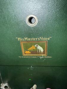 Vintage 1930s His Master’s Voice Gramophone